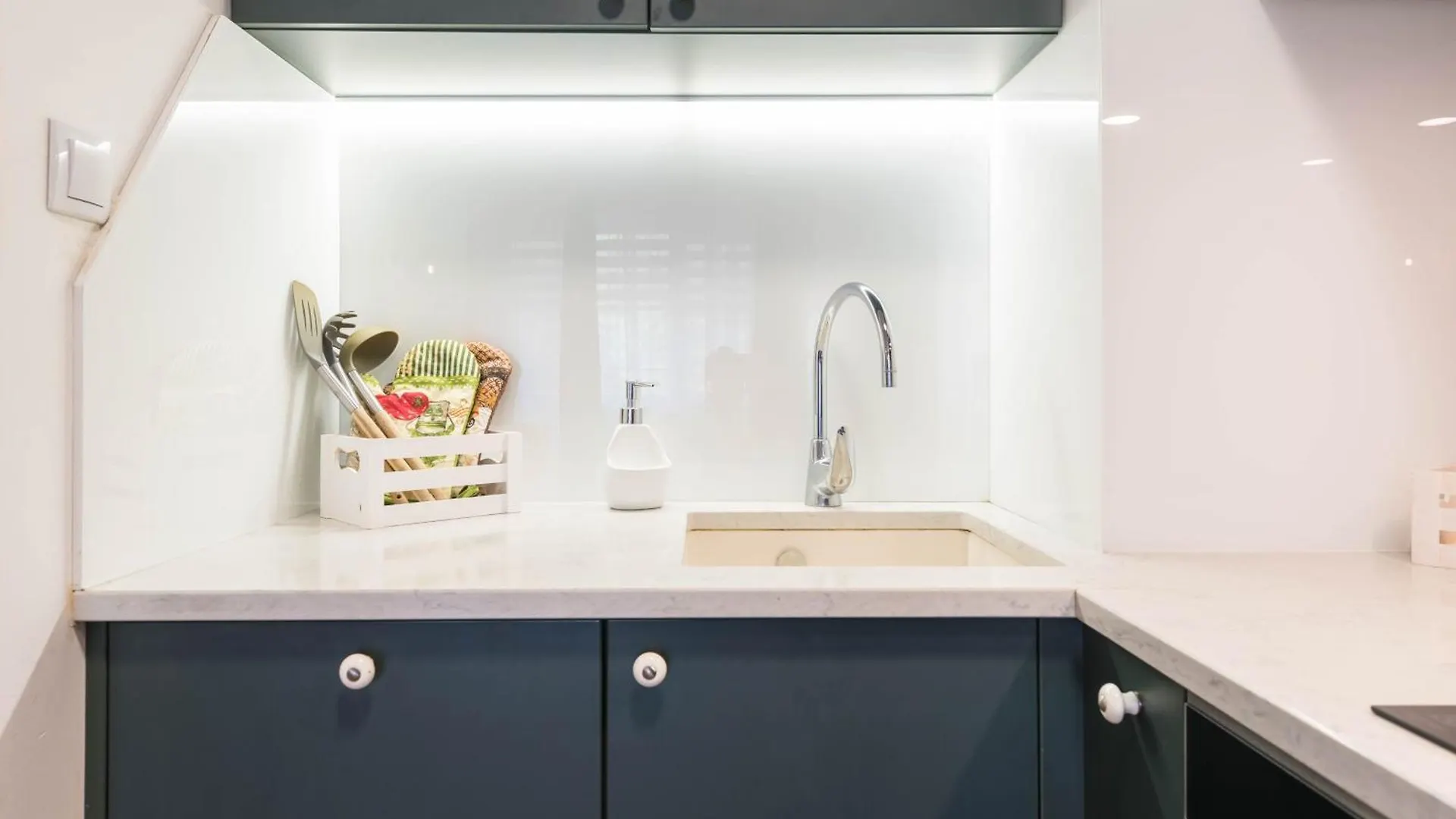 City Comfort & Beach Vibes Varna Apartment